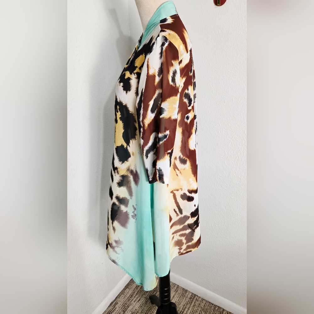 Feratelli Animal Print/Mint Green Asymmetrical Zip-Front Tunic Longer Sides Sz M - Picture 9 of 12